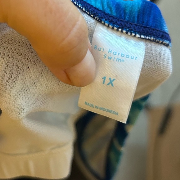 Bal Harbour Plus Size Tankini Top - Picture 3 of 4